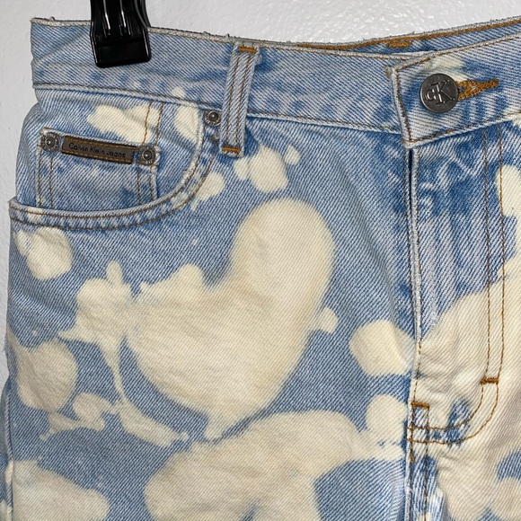 Calvin Klein Tie Dye High Waisted Shorts - Picture 5 of 6